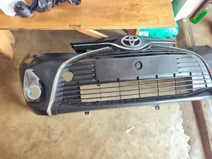 Toyota Yaris Complete Bumper 2016