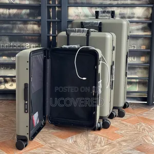 Lingsong Luggage Set Features a Durable, Hardshell Design.