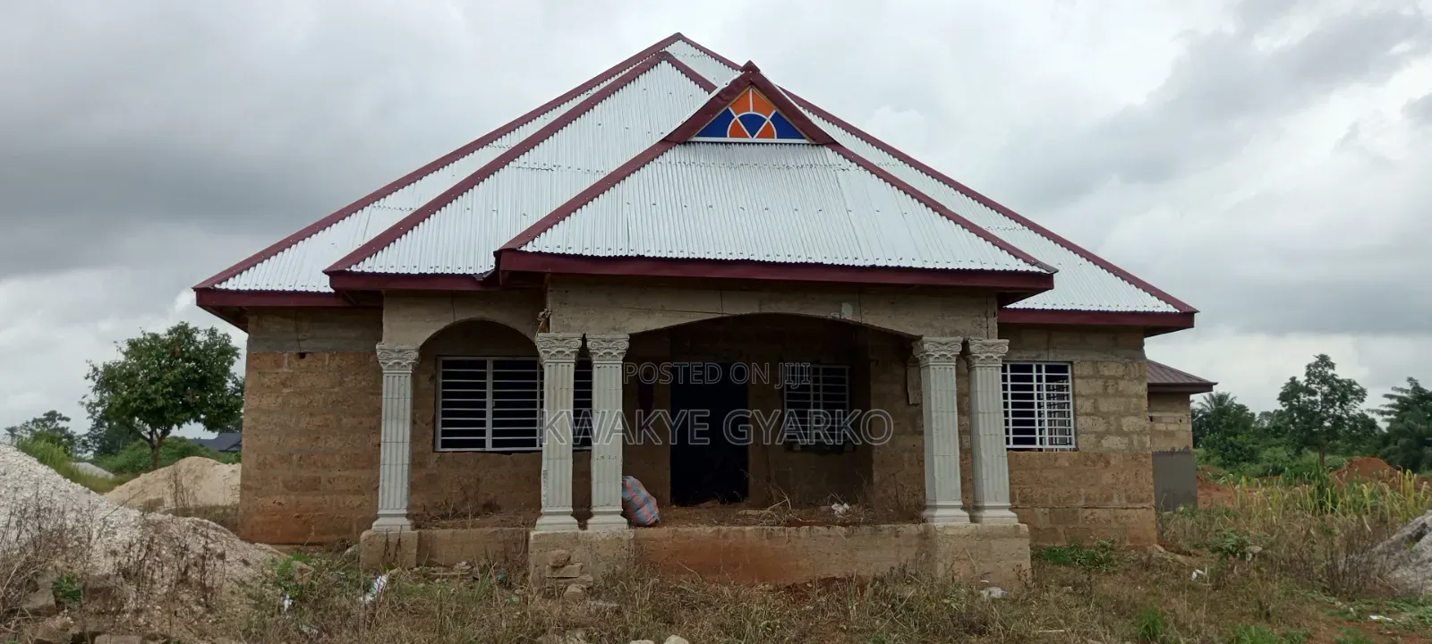 5bdrm House in Clifford, Bekwai Municipal for sale