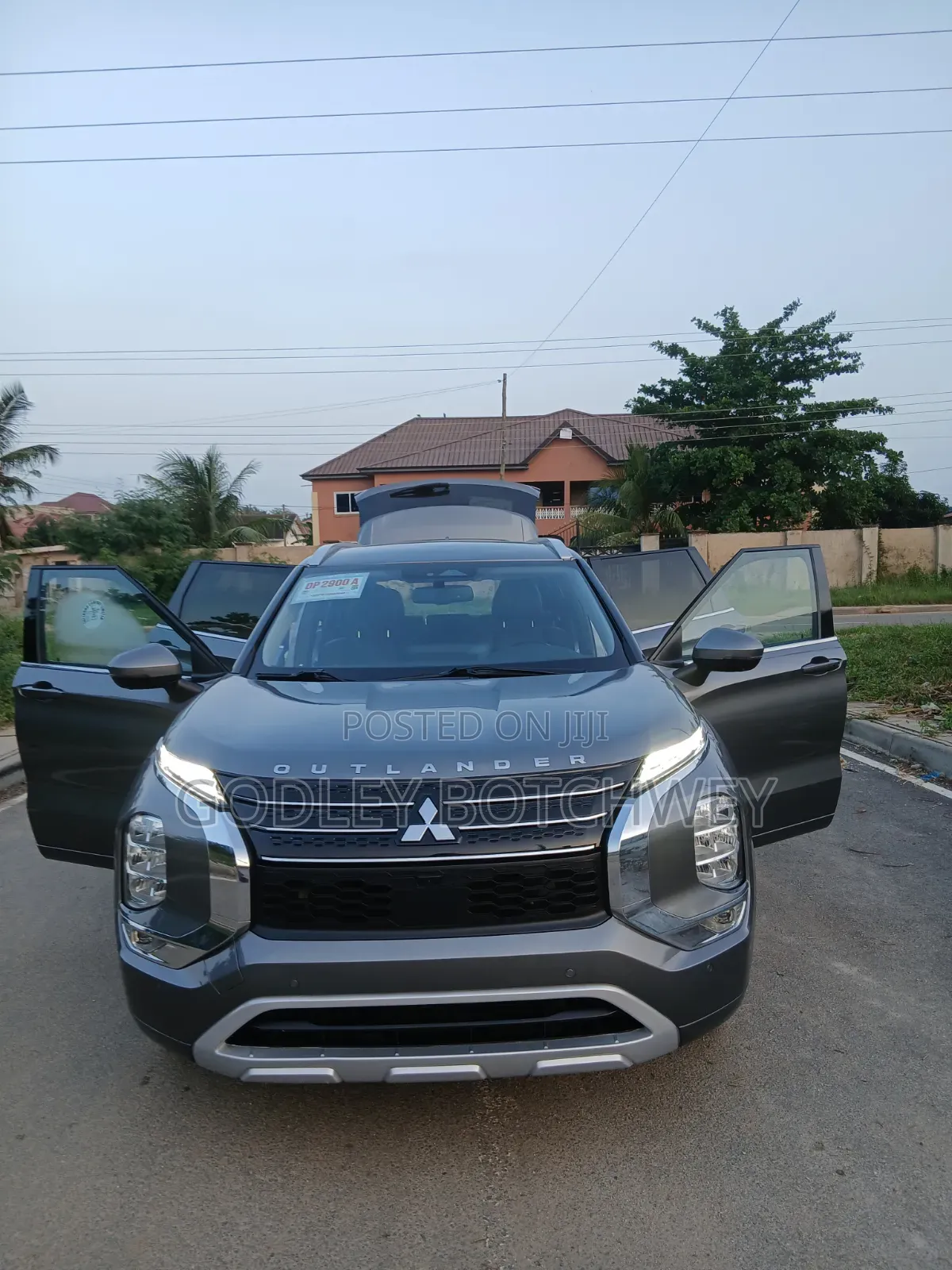 Mitsubishi Outlander SEL Launch Edition 2022 Gray