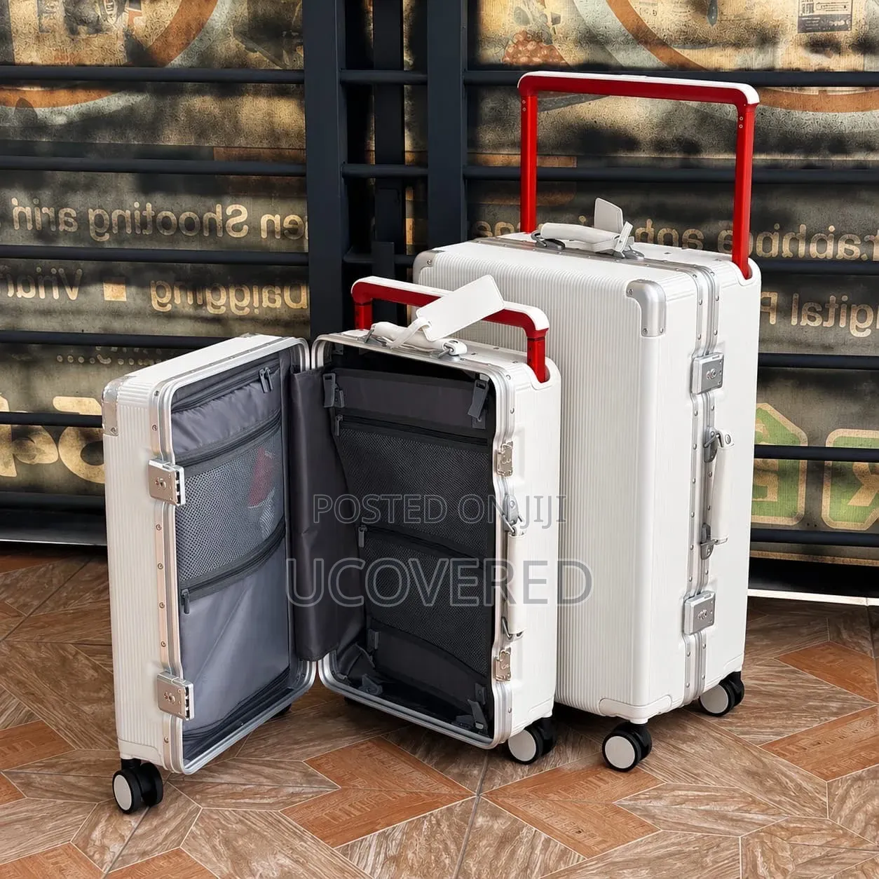 Luggage Set Features a Distinctive Aluminum Frame, Wide Pull Handles