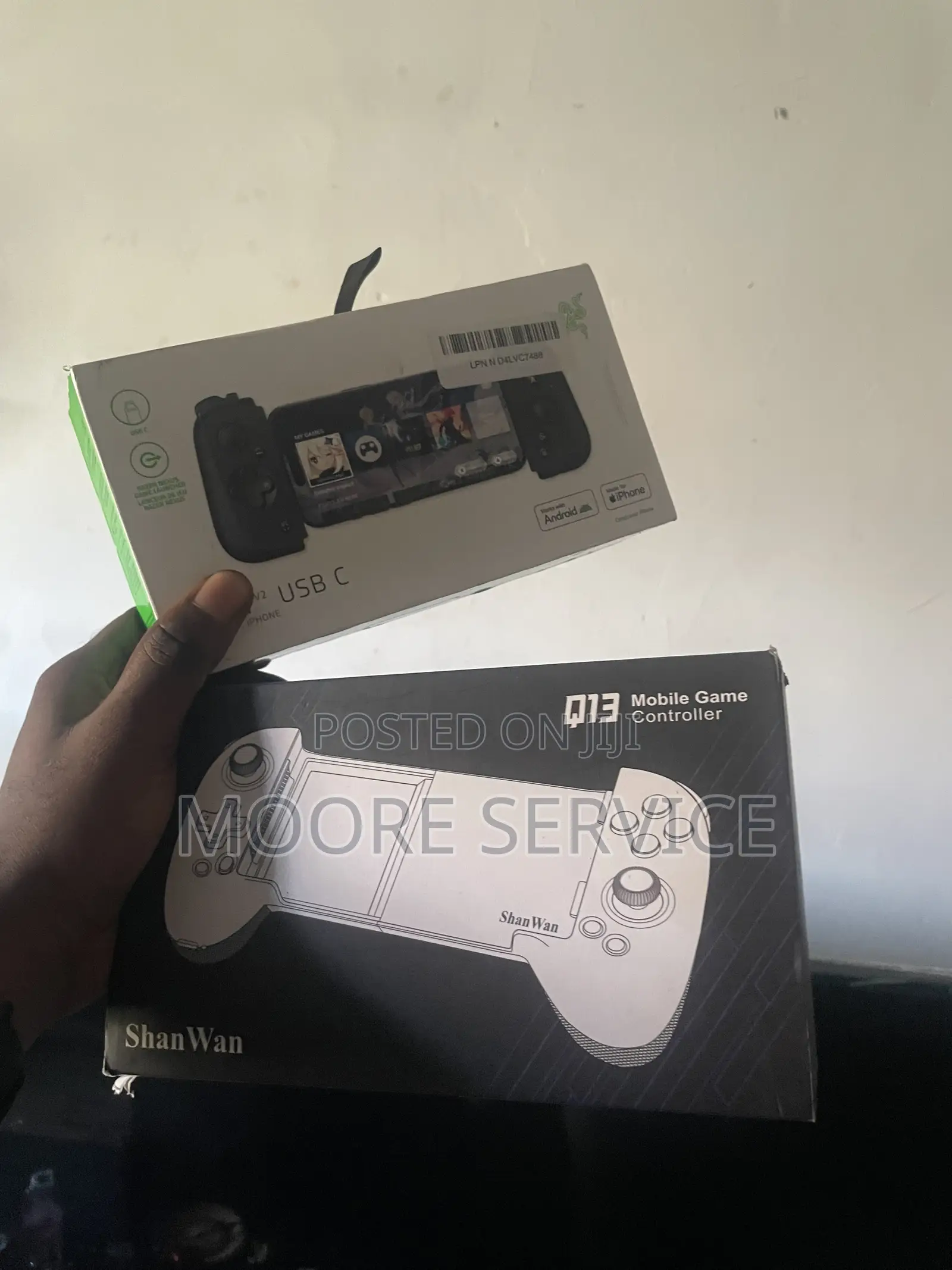 Mobile Gaming Controller