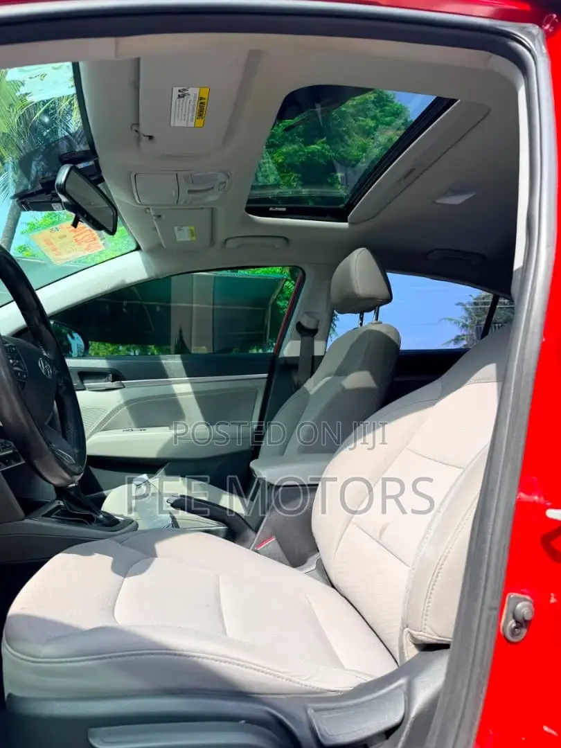 Hyundai Elantra ECO 2020 Red