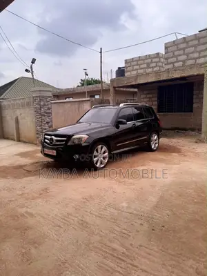 Mercedes-Benz GLK-Class 2010 Black