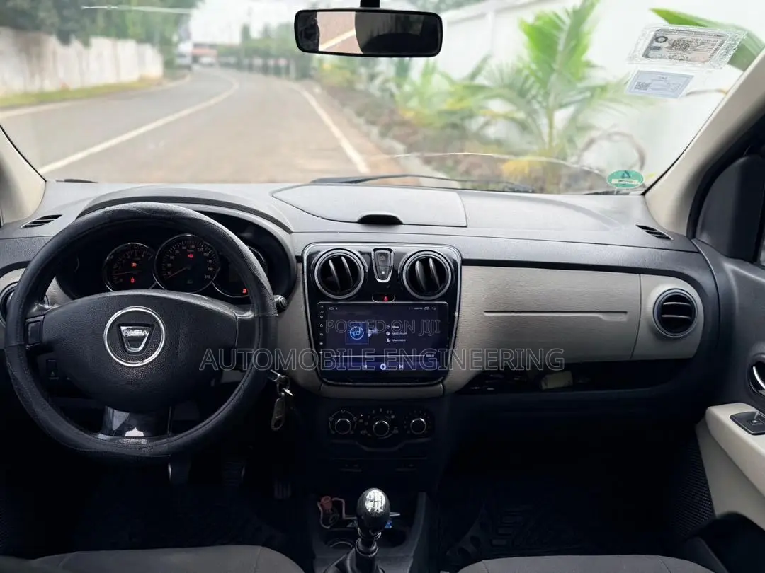 Dacia Lodgy 2013 Black