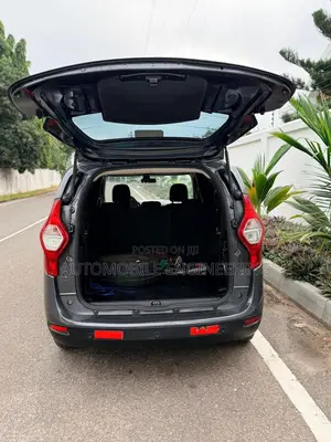 Dacia Lodgy 2013 Black