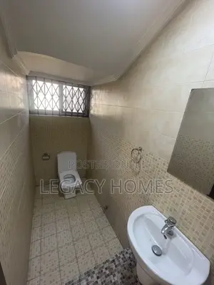 5bdrm House in East Legon, American House for rent