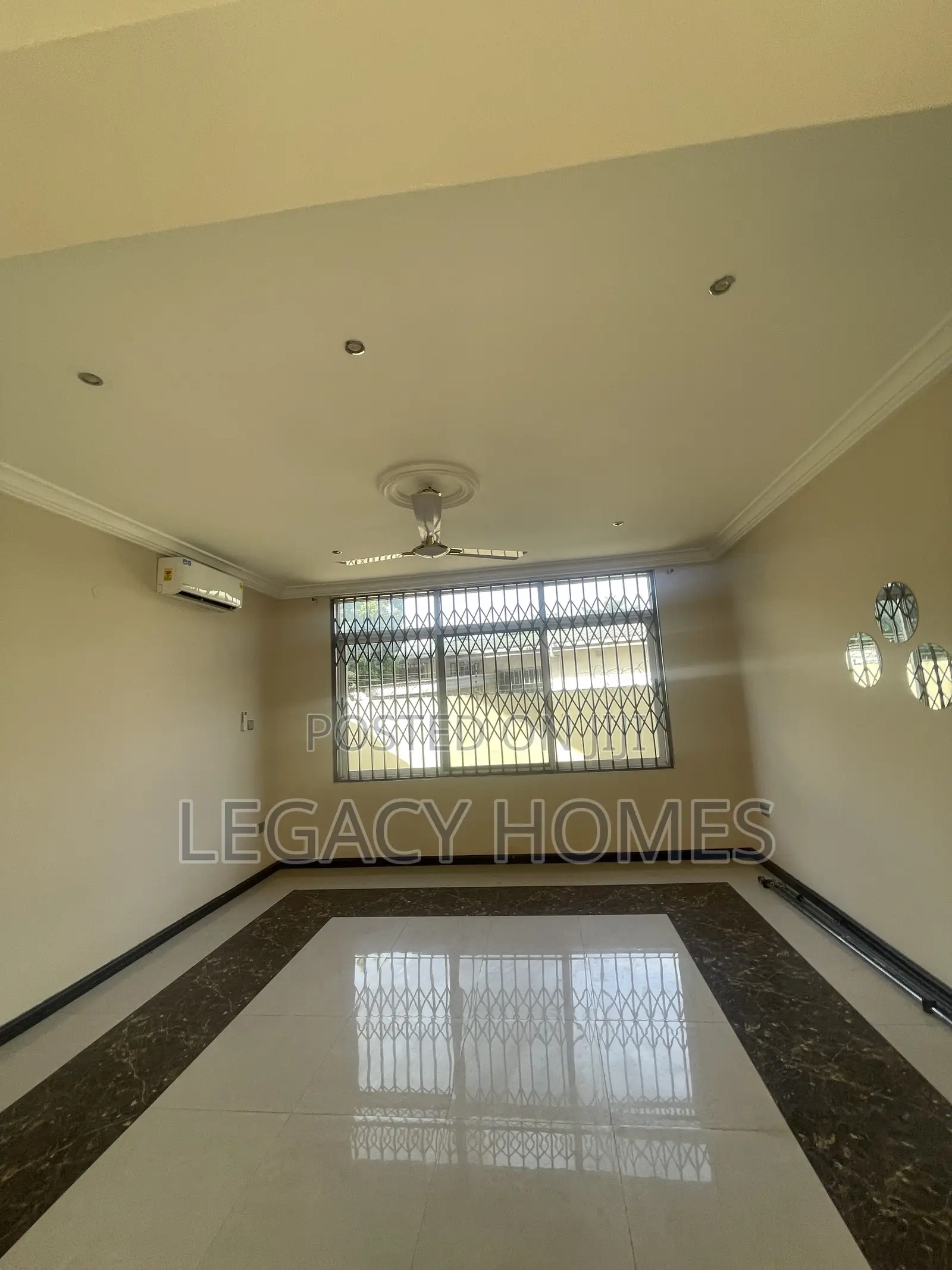 5bdrm House in East Legon, American House for rent