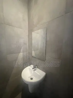 3bdrm Townhouse / Terrace in Haatso, ECOMOG for rent