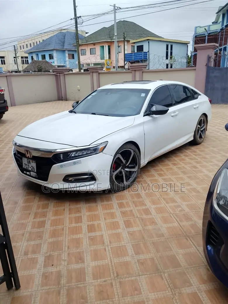 Honda Accord EX 2018 White