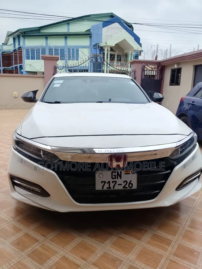 Honda Accord EX 2018 White