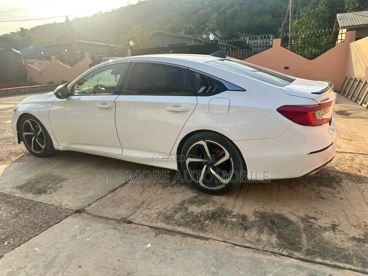 Honda Accord EX 2018 White