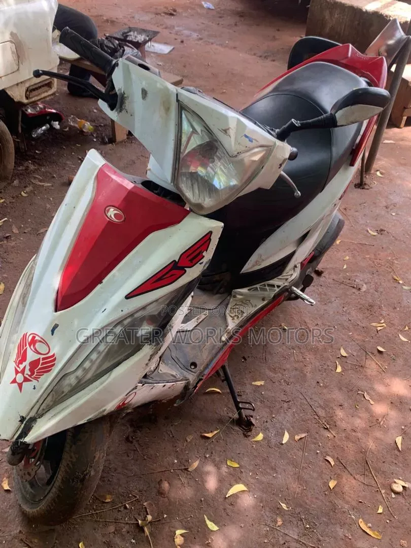 Kymco 2025 White