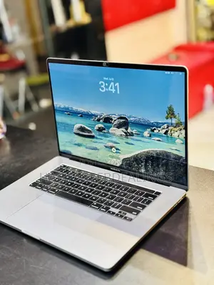 Laptop Apple MacBook Pro 2019 32GB Intel Core i9 SSD 2T