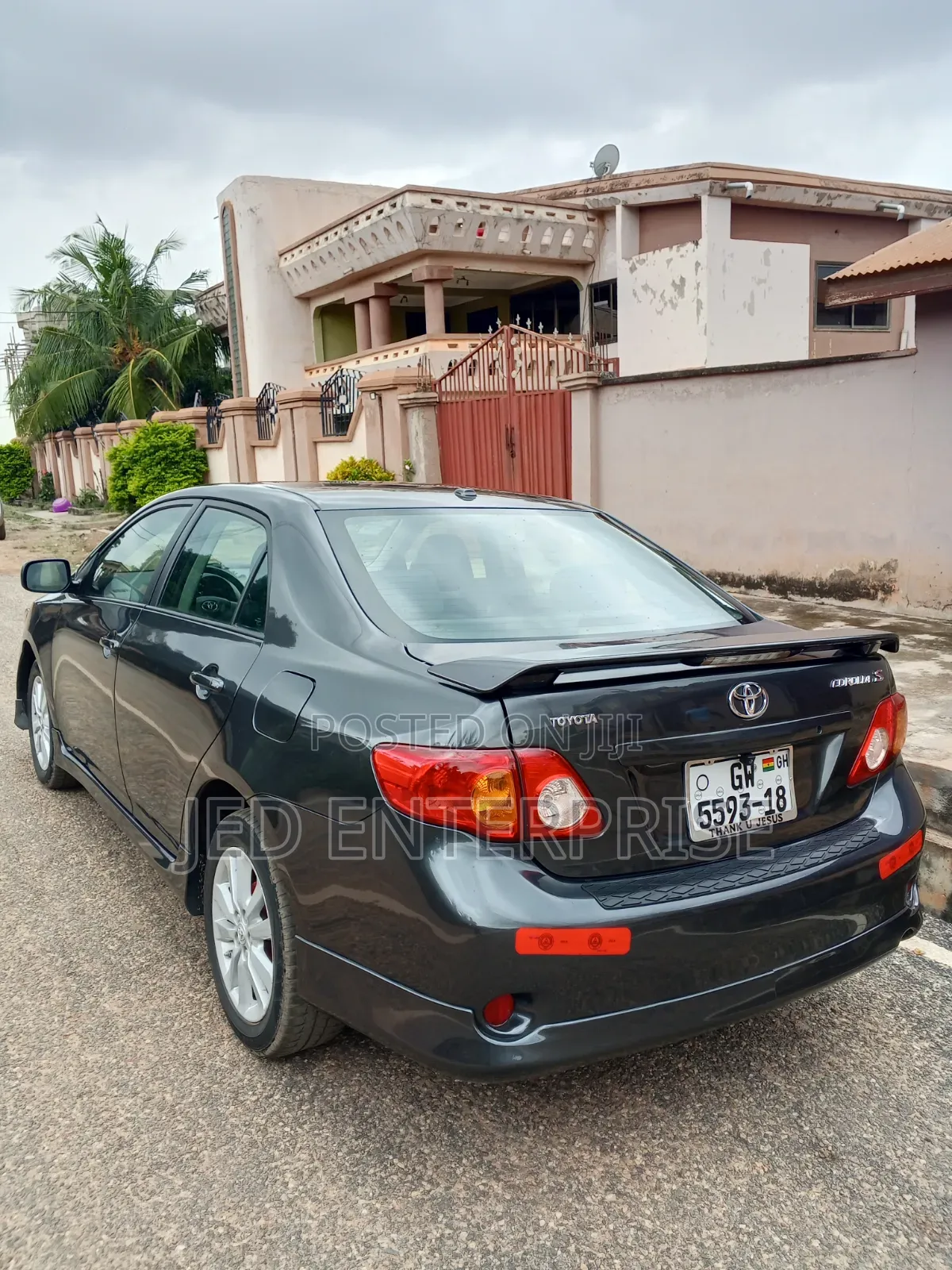 Toyota Corolla 2010 Gray