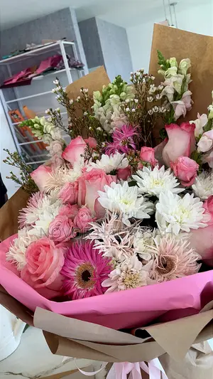 Myrtle Floral