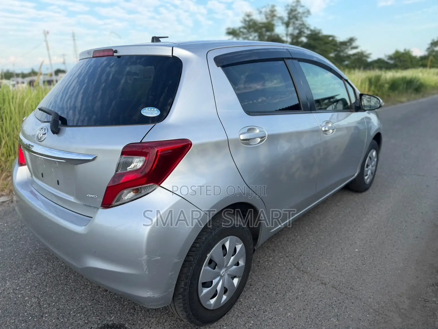 Toyota Vitz 2015 Gray