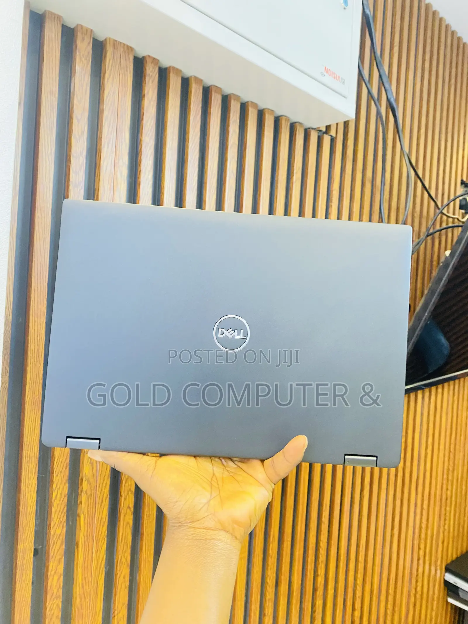 Laptop Dell Latitude 7390 2-in-1 8GB Intel Core i5 SSD 256GB