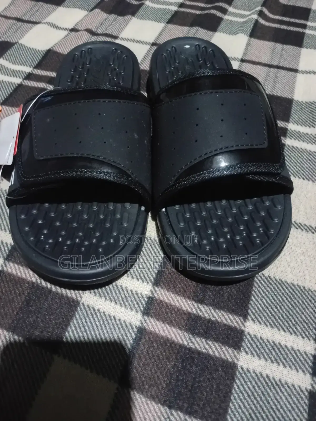 Brand New Black Fice Comfort Slides / Slippers - Size 43
