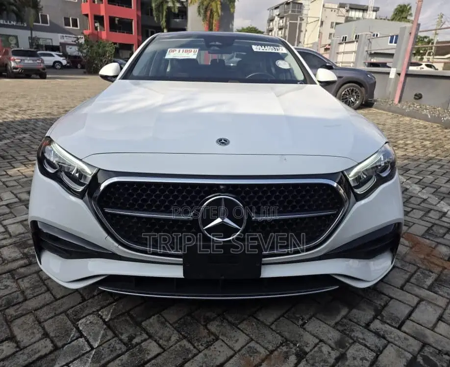 Mercedes-Benz E350 2025 White