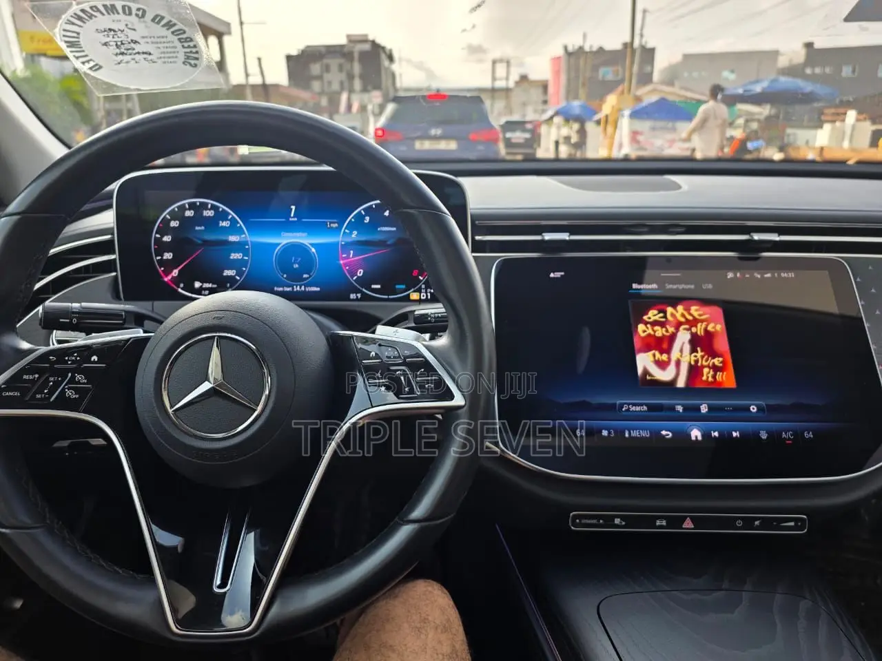 Mercedes-Benz E350 2025 White