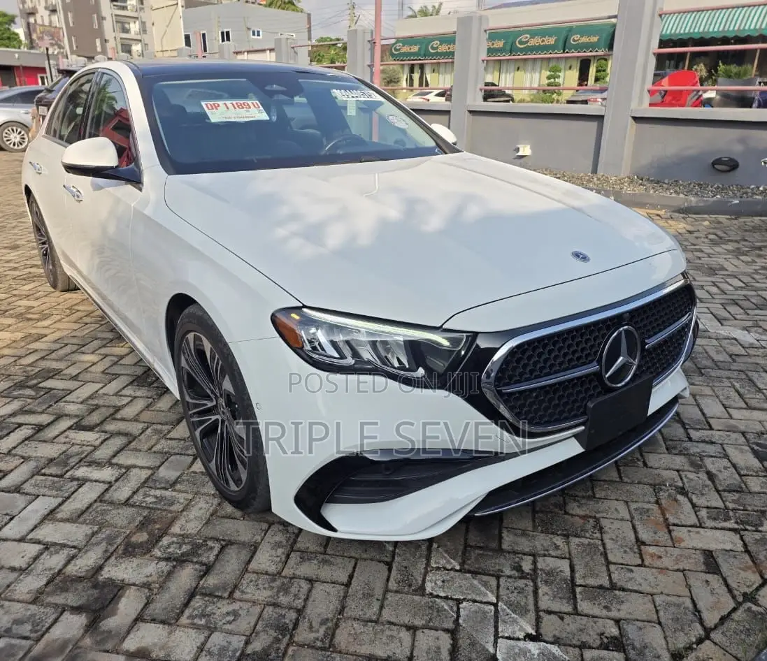 Mercedes-Benz E350 2025 White