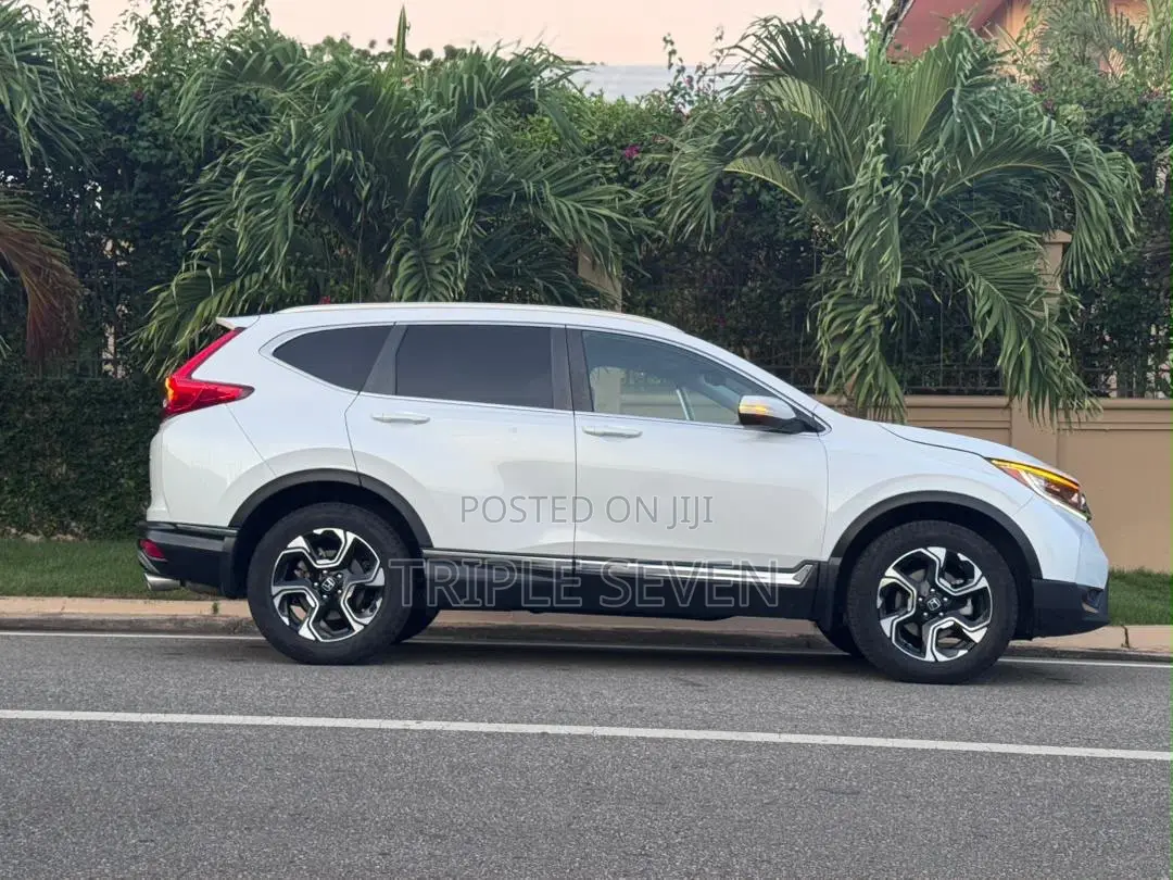Honda CR-V Touring AWD 2020 White