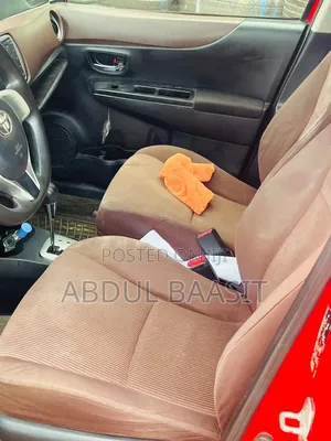 Toyota Vitz 2013 Red