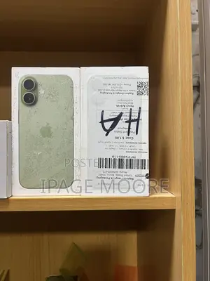 New Apple iPhone 17 256 GB