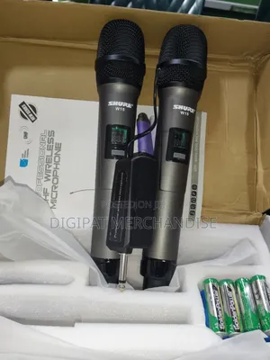 Shure( W15) Professional Universal Microphone