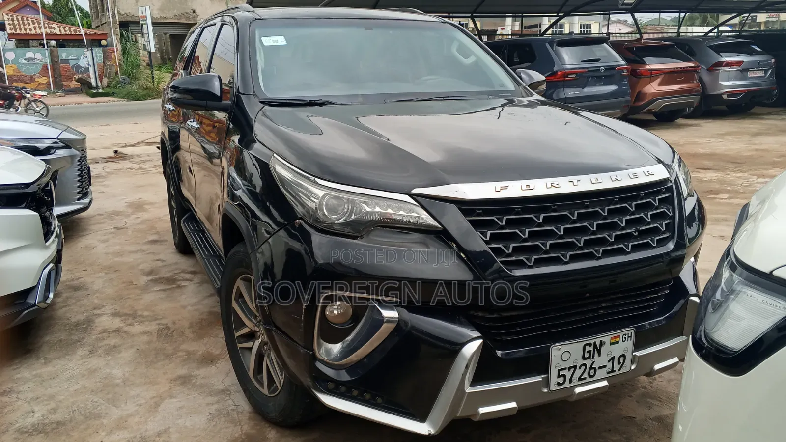 Toyota Fortuner 2019 Black
