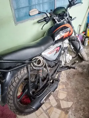 Bajaj Boxer 125 2021 Black