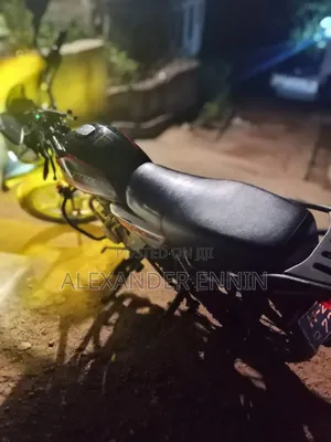 Bajaj Boxer 125 2021 Black
