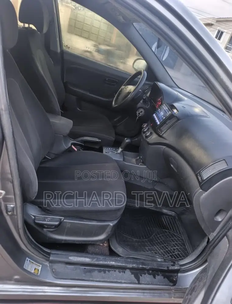 Hyundai Elantra 1.6 2009 Silver