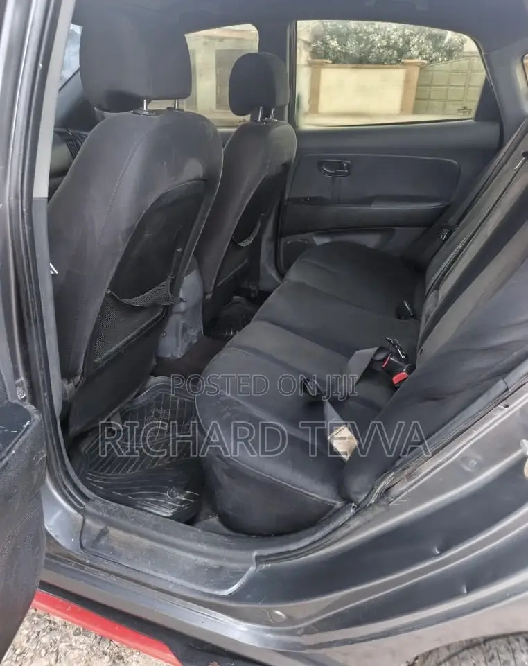 Hyundai Elantra 1.6 2009 Silver