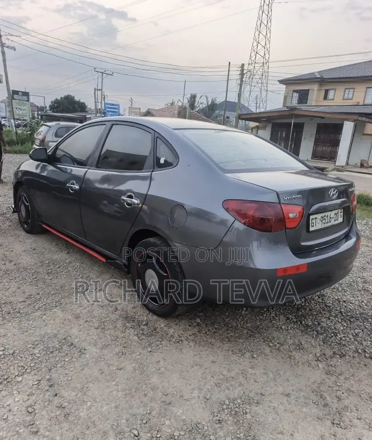 Hyundai Elantra 1.6 2009 Silver