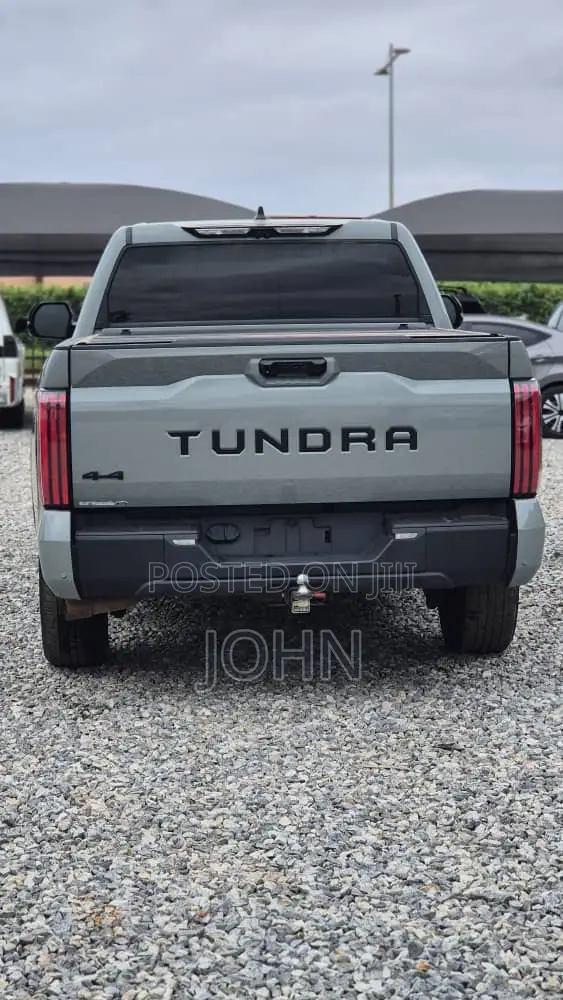 Toyota Tundra Limited Double Cab 6.5' Bed 2024 Gray