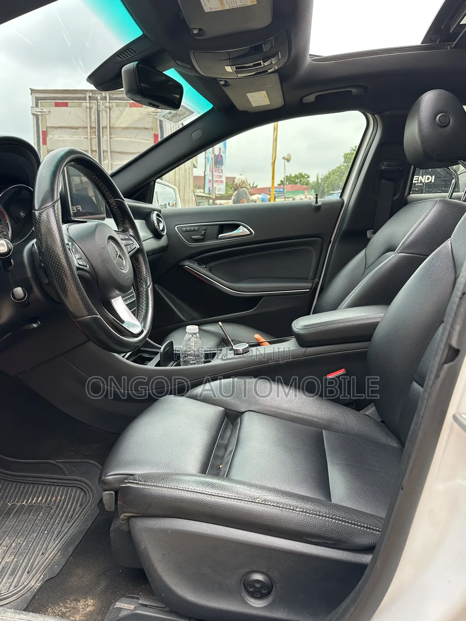 Mercedes-Benz GLA 250 2016 Black