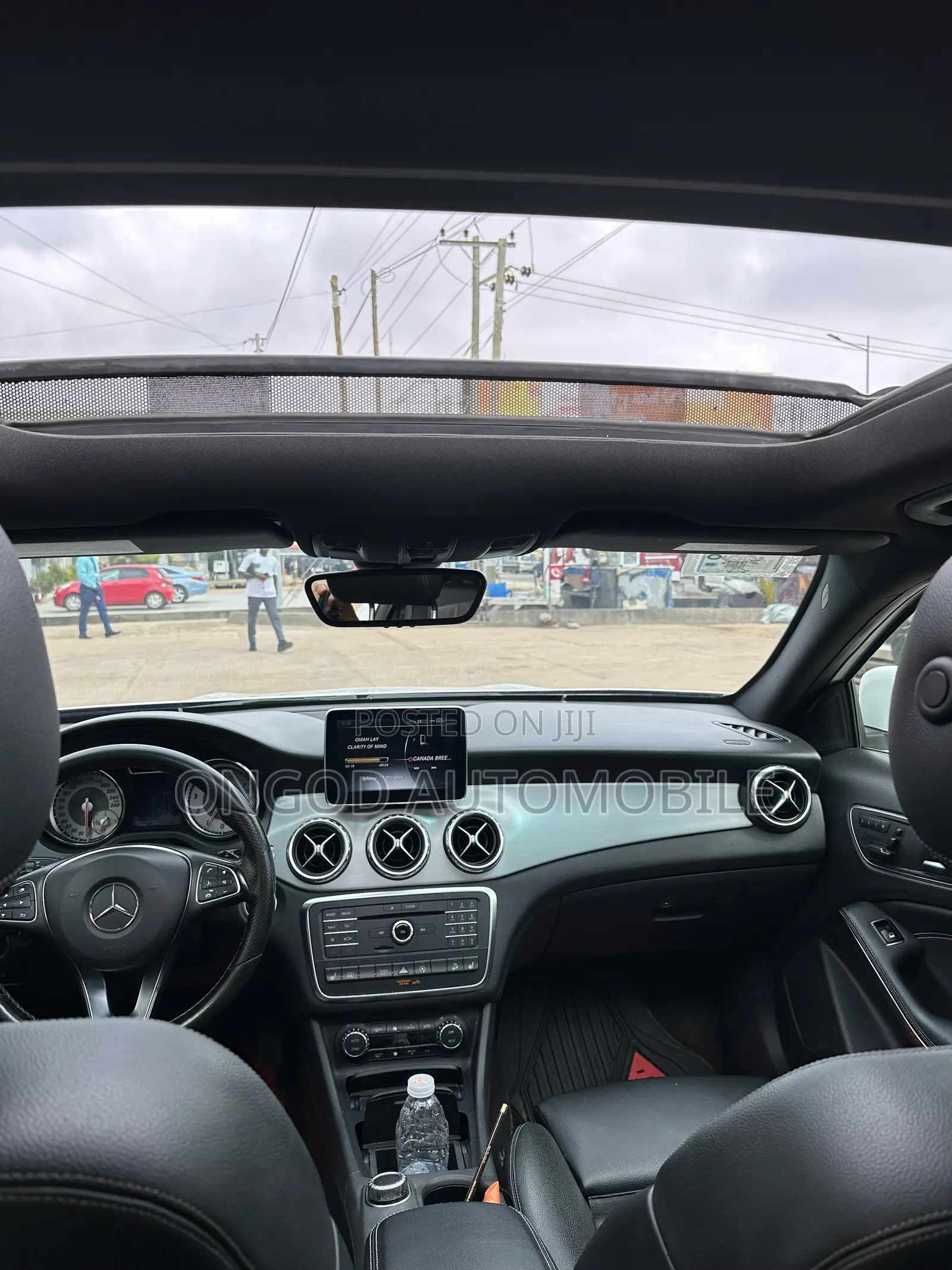 Mercedes-Benz GLA 250 2016 Black