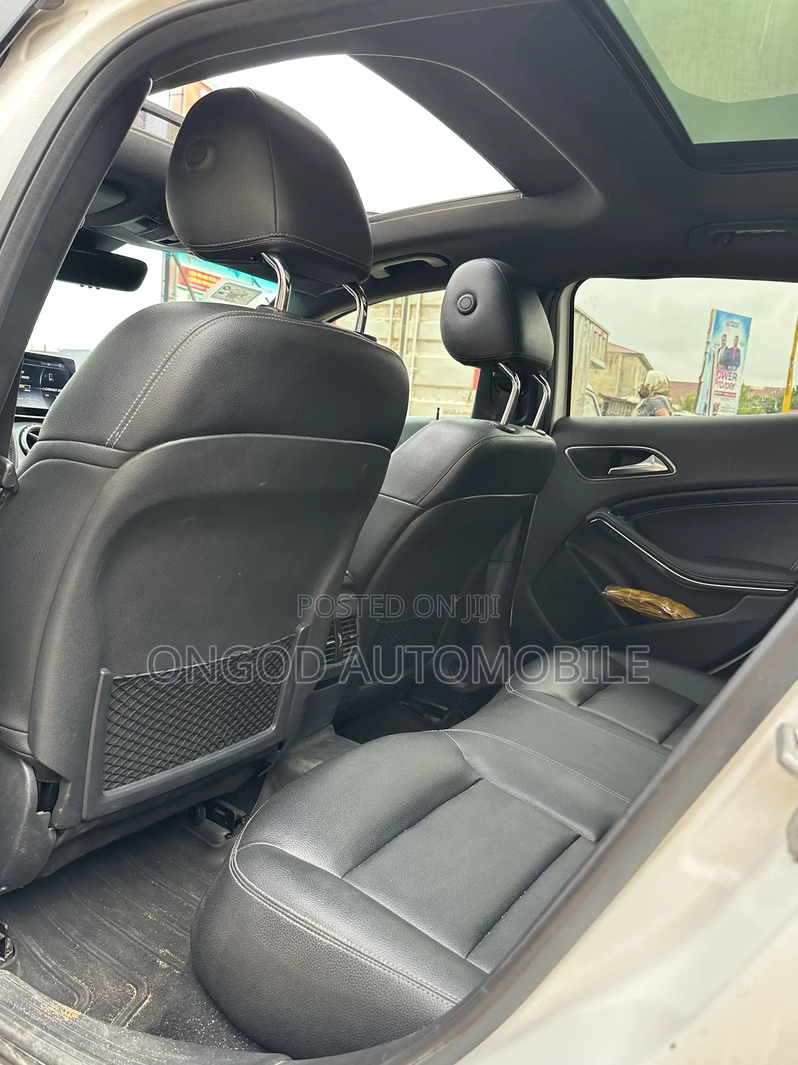Mercedes-Benz GLA 250 2016 Black