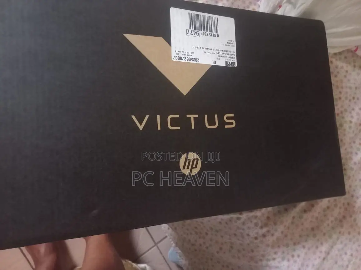 New Laptop HP Victus 15 16GB Intel Core i7 SSD 1T