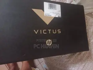 New Laptop HP Victus 15 16GB Intel Core i7 SSD 1T