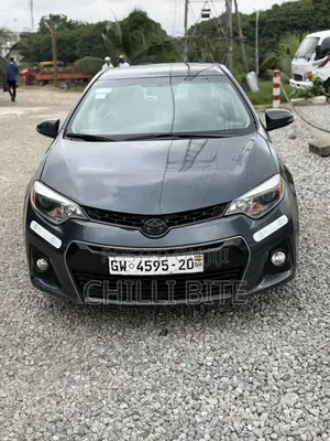 Toyota Corolla LE 4dr Sedan (1.8L 4cyl CVT) 2016 Gray