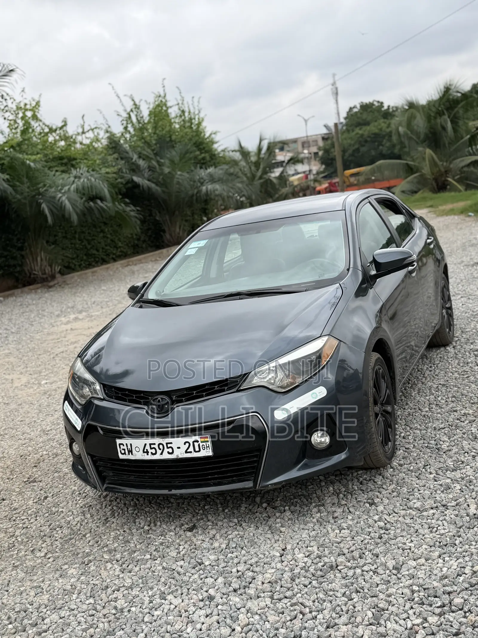 Toyota Corolla LE 4dr Sedan (1.8L 4cyl CVT) 2016 Gray