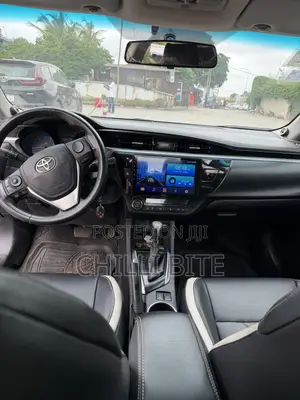 Toyota Corolla LE 4dr Sedan (1.8L 4cyl CVT) 2016 Gray
