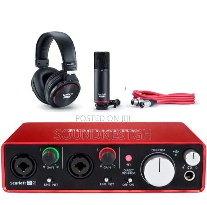 Focusrite Scarlett 2i2 3rd Gen Studio Bundle