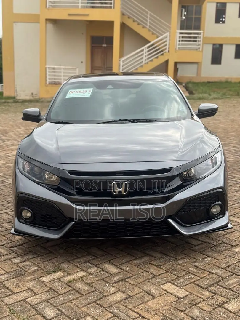 Honda Civic Sport Touring 4dr Hatchback (1.5L 4cyl) 2017 Gray