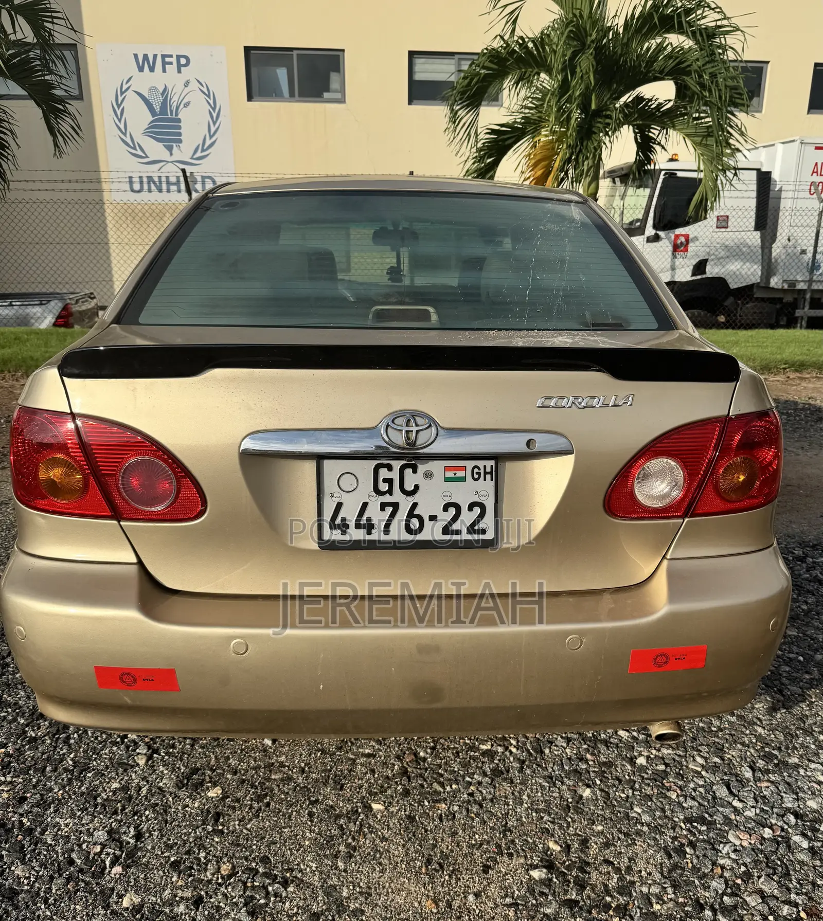 Toyota Corolla 2010 Gold