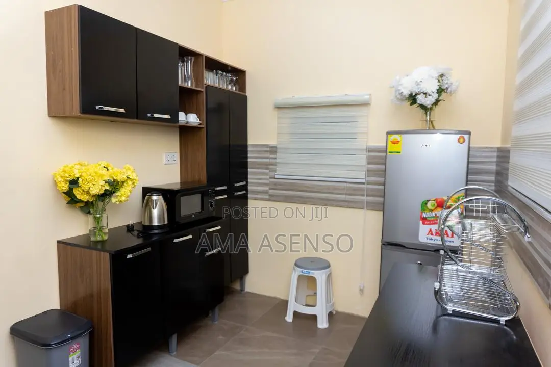 6-Room Storey Building Commercial Property on the Accra–Aburi Highway