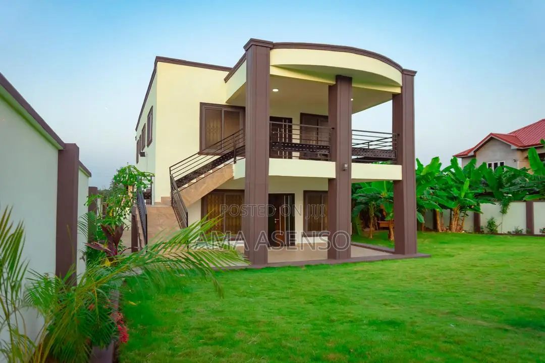 6-Room Storey Building Commercial Property on the Accra–Aburi Highway